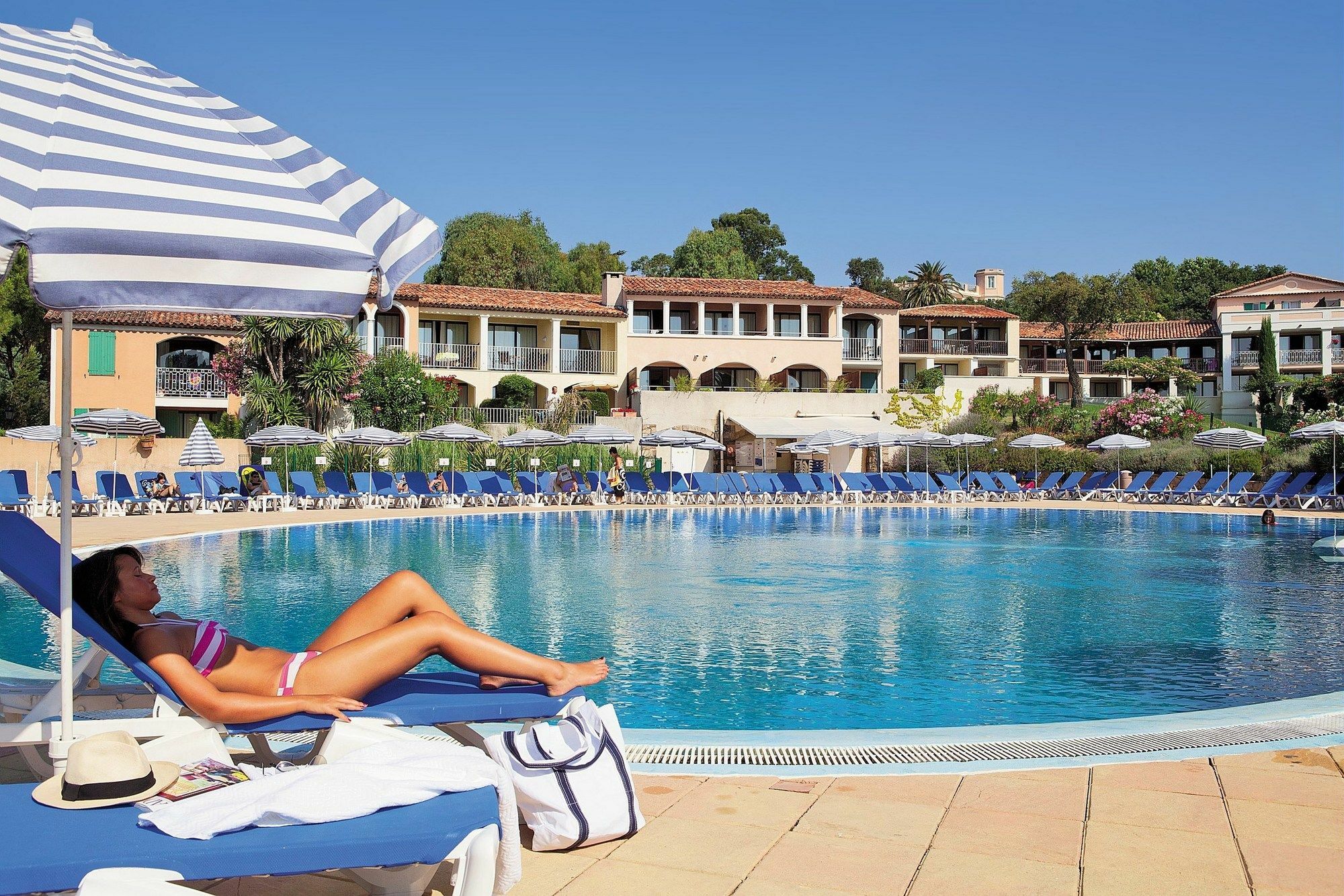 Residence Pierre & Vacances Les Parcs De Grimaud Kültér fotó