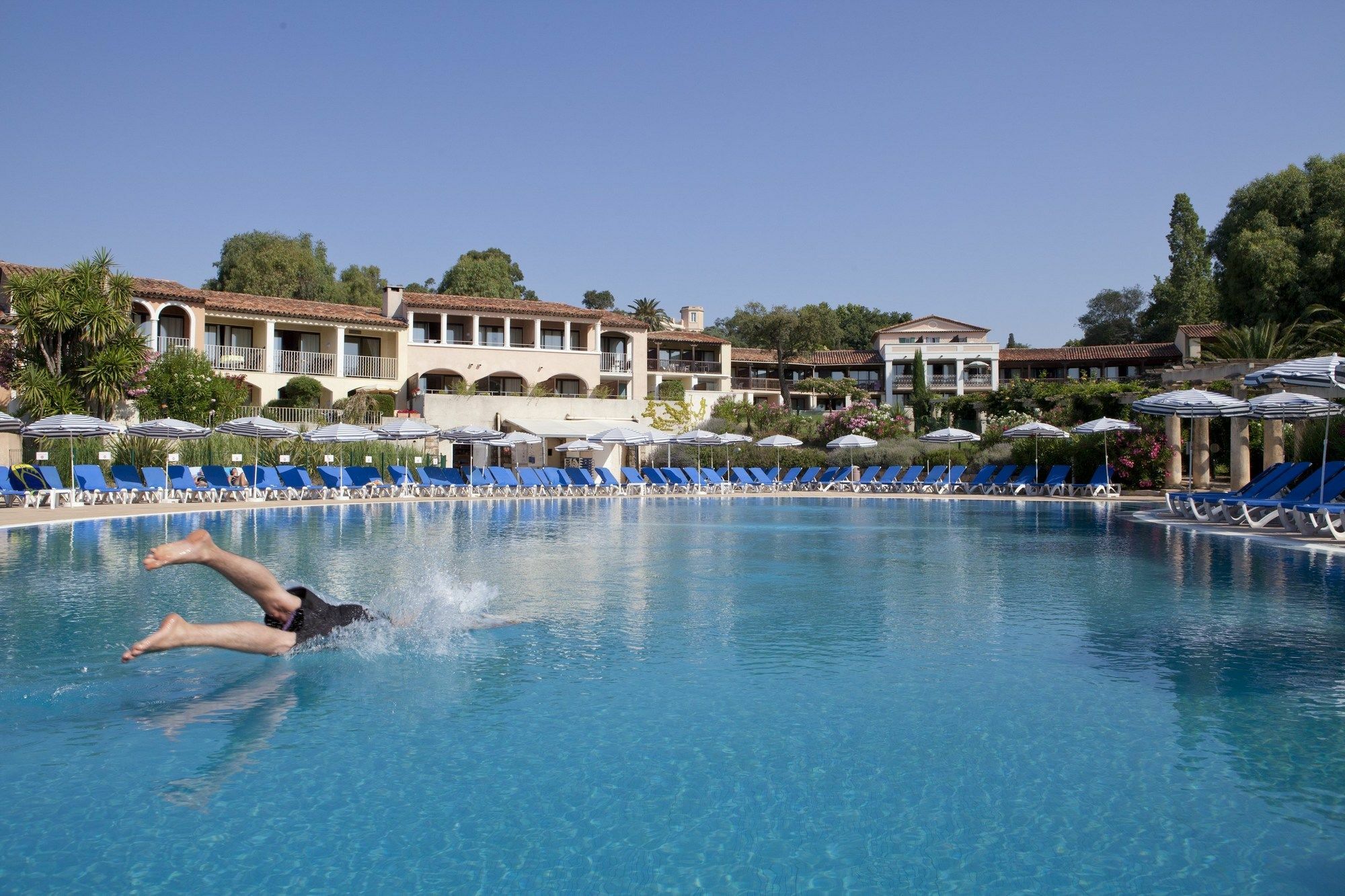 Residence Pierre & Vacances Les Parcs De Grimaud Kültér fotó